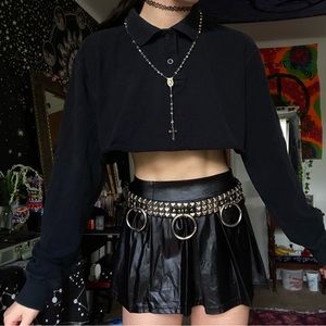 Cropped Black Button Up Shirt ⛓️🖤